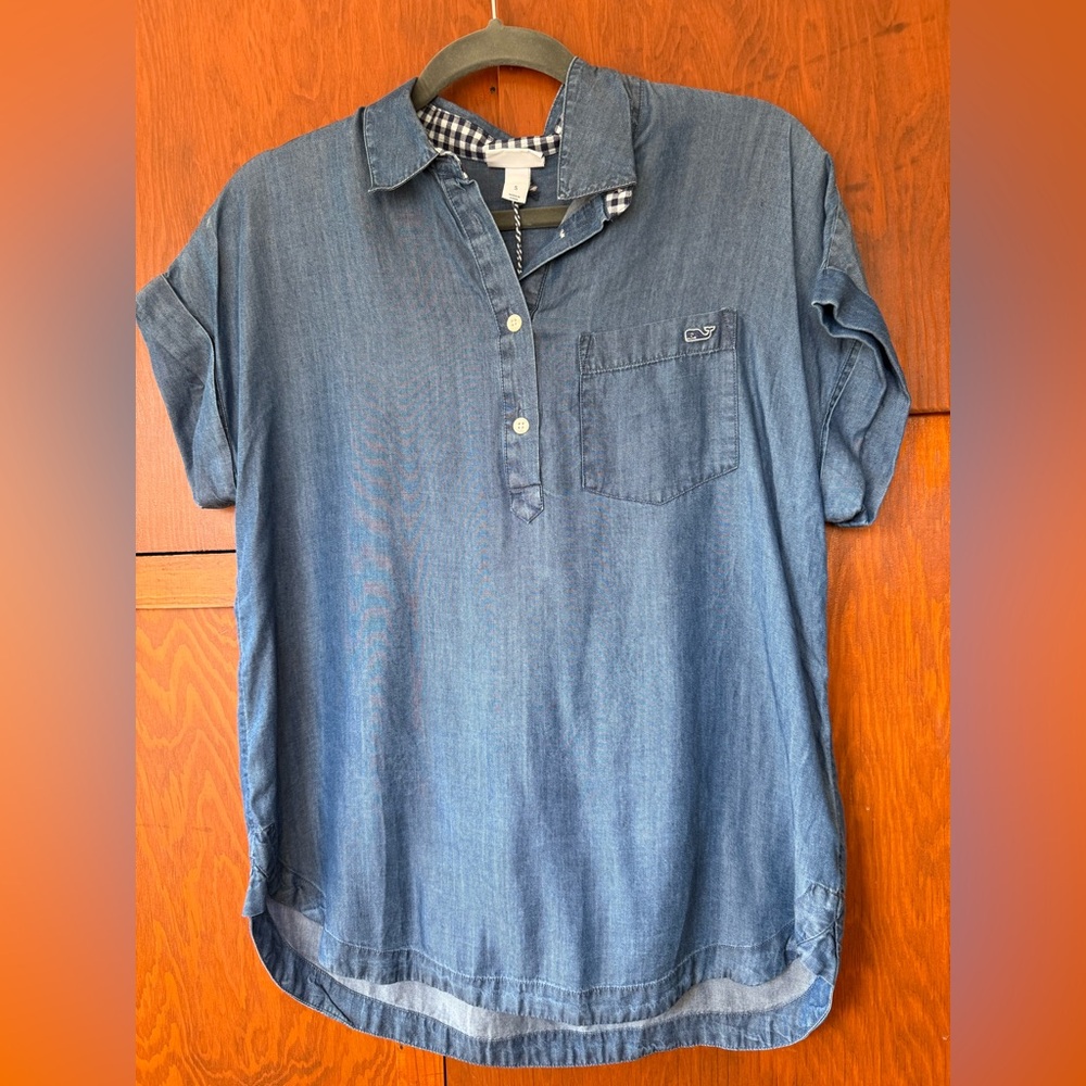 Vineyard Vines Chambray Short Sleeve Shirt